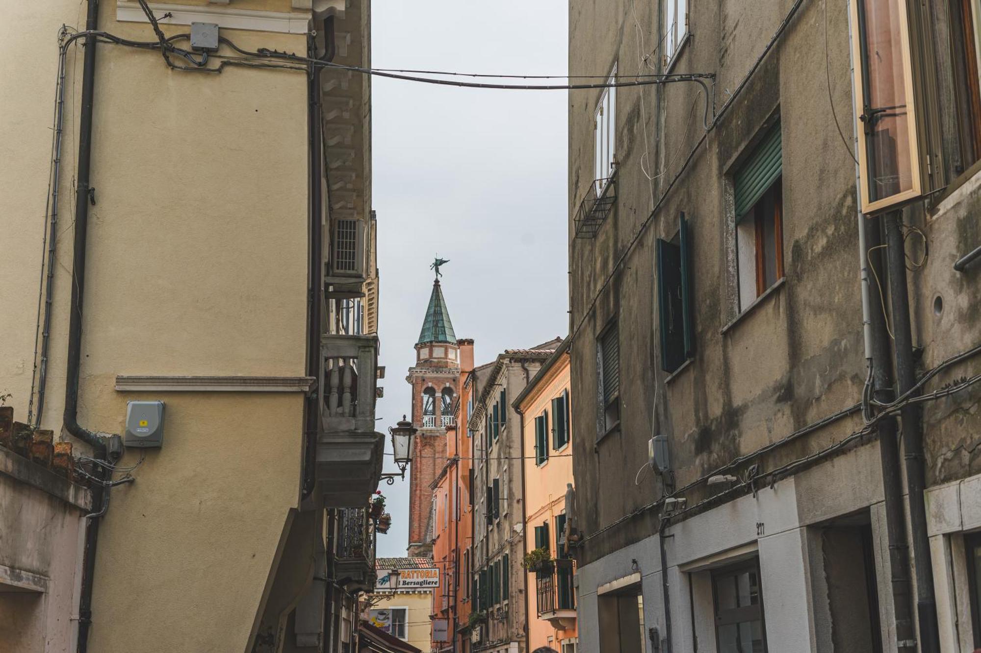 Battisti Hospitality - Si, Viaggiare Apartment Chioggia Bagian luar foto