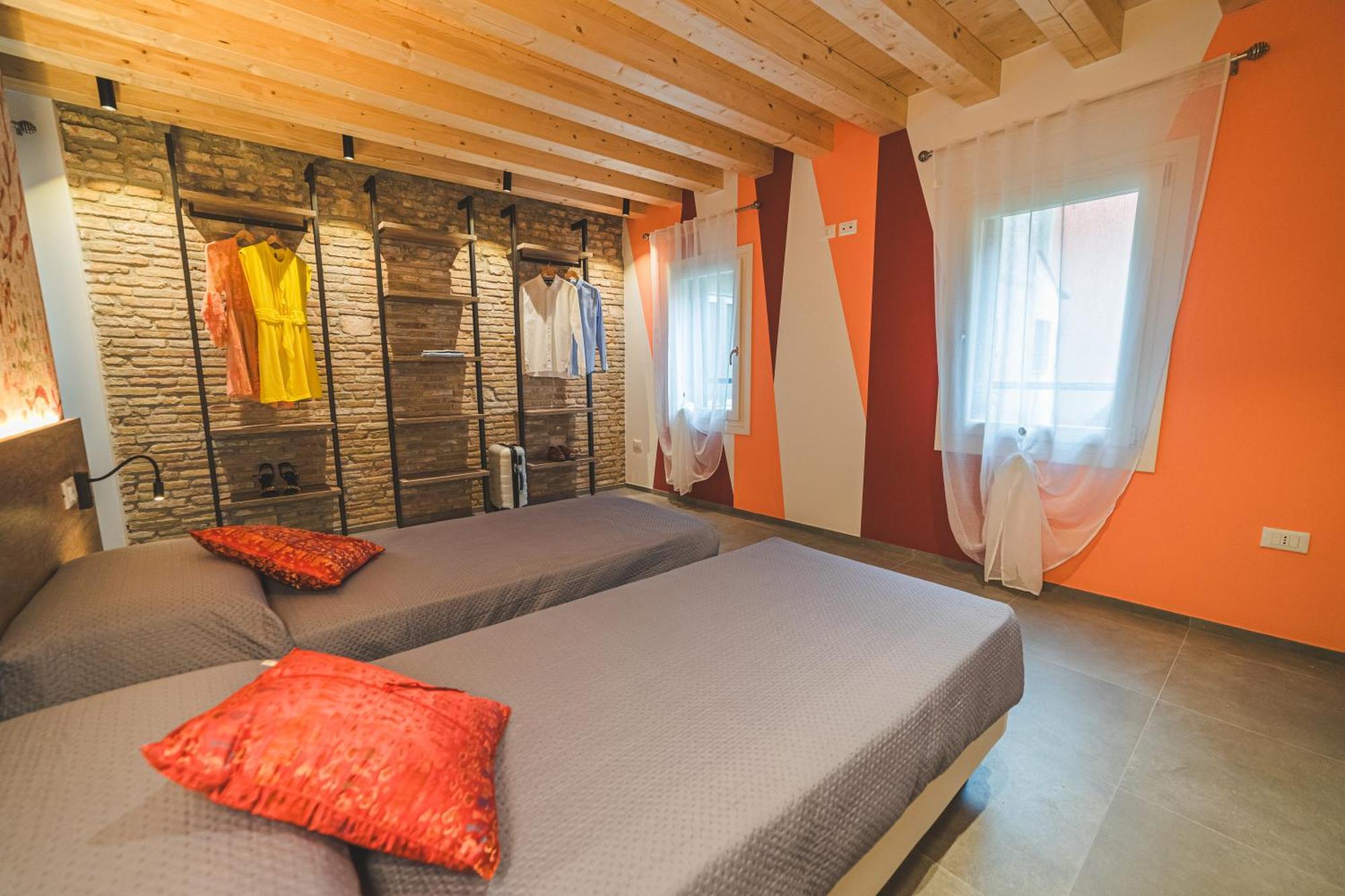 Battisti Hospitality - Si, Viaggiare Apartment Chioggia Bagian luar foto